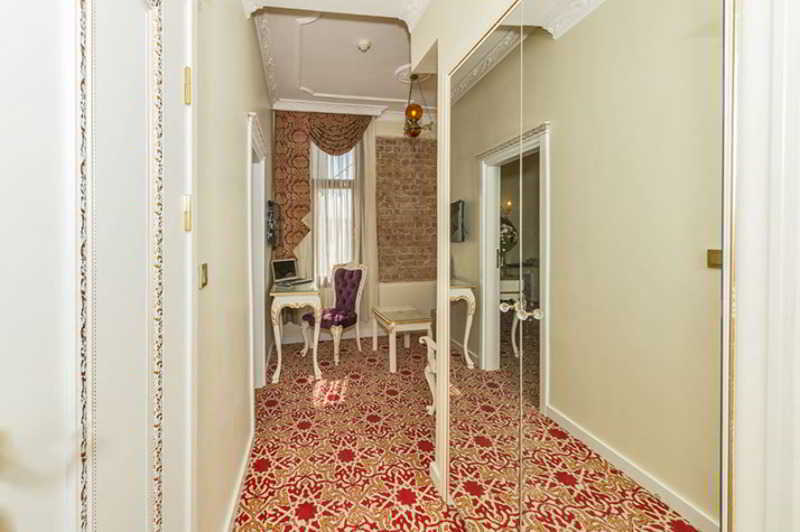By Murat Crown Hotel Taksim อิสตันบูล ภายนอก รูปภาพ