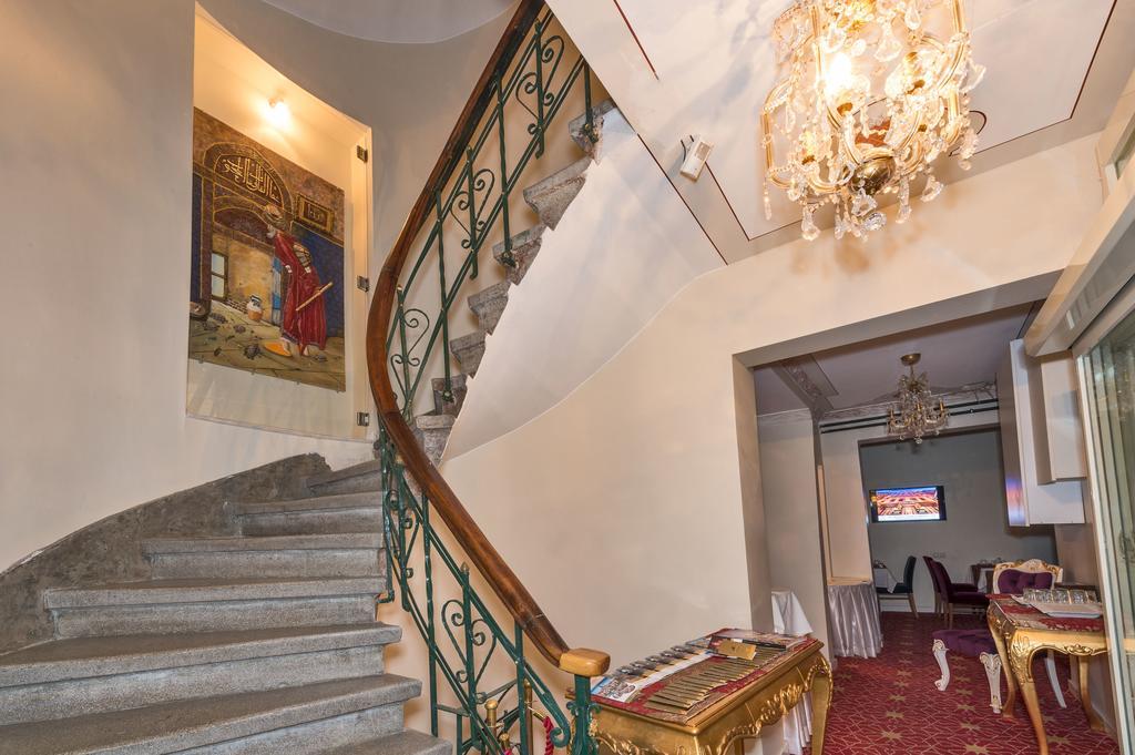By Murat Crown Hotel Taksim อิสตันบูล ภายนอก รูปภาพ