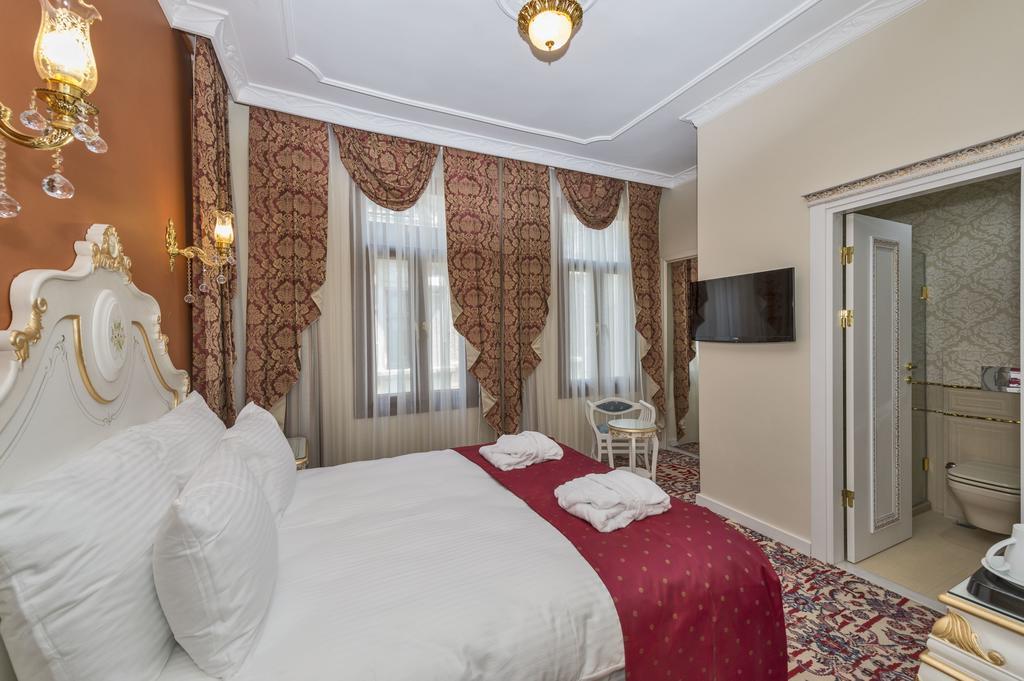 By Murat Crown Hotel Taksim อิสตันบูล ภายนอก รูปภาพ