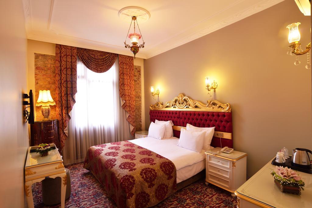 By Murat Crown Hotel Taksim อิสตันบูล ภายนอก รูปภาพ