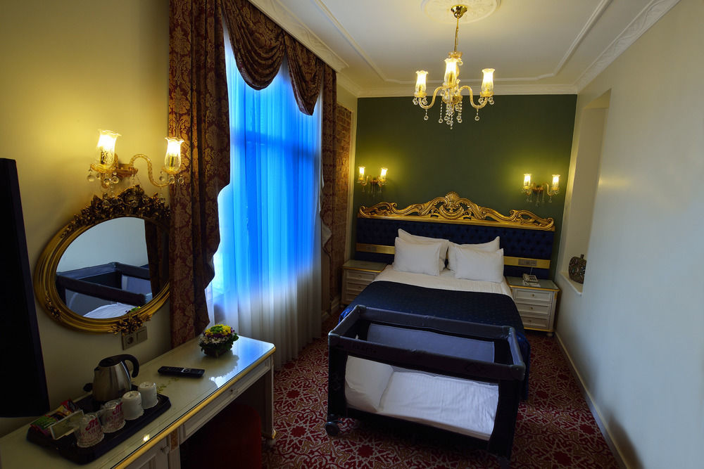 By Murat Crown Hotel Taksim อิสตันบูล ภายนอก รูปภาพ